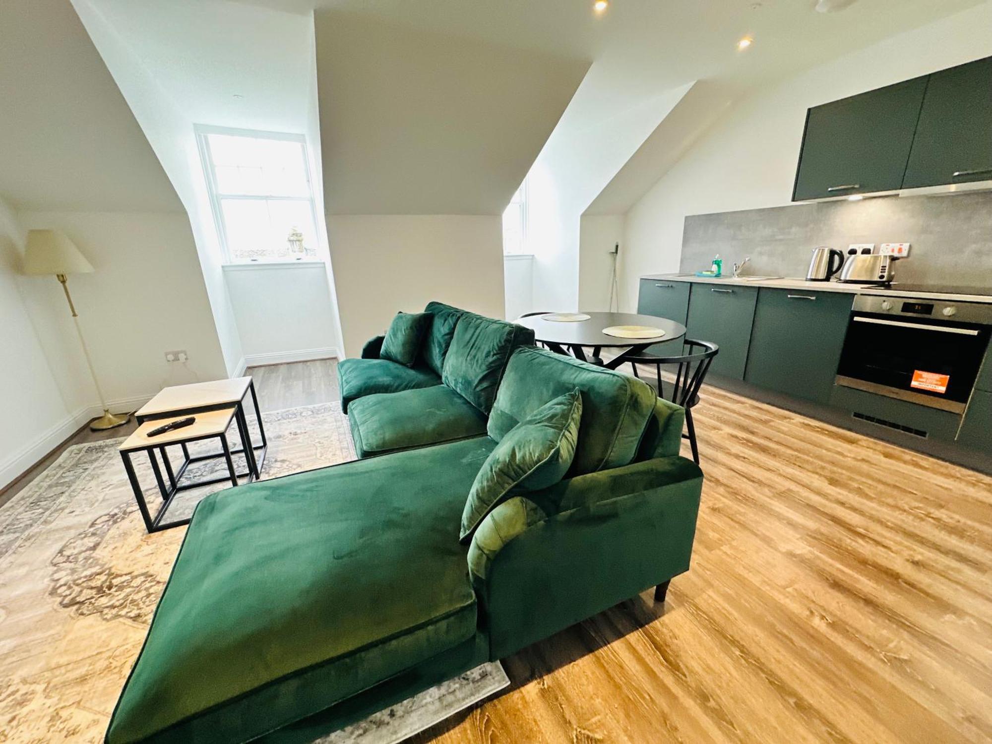 Barnet House Serviced Apartments Dunfermline Buitenkant foto