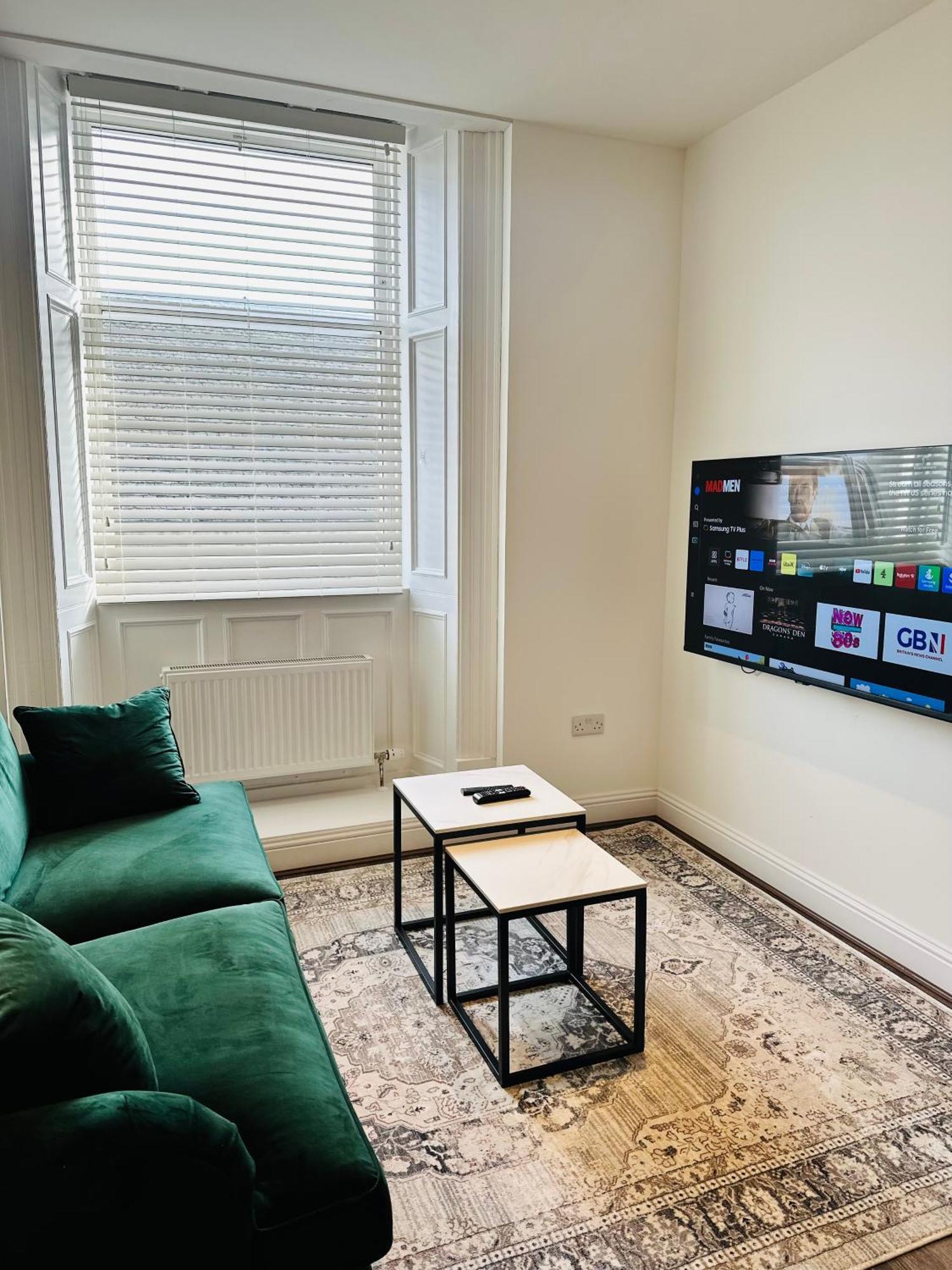 Barnet House Serviced Apartments Dunfermline Buitenkant foto
