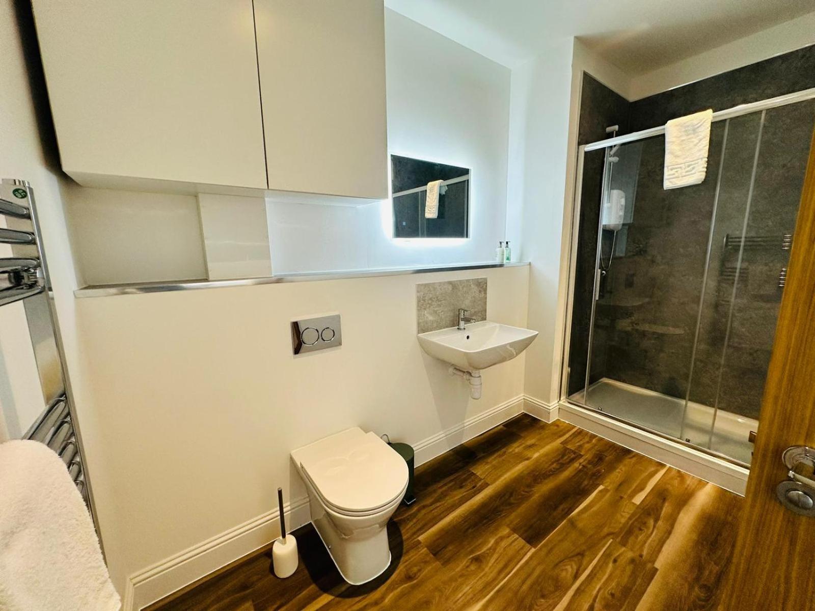 Barnet House Serviced Apartments Dunfermline Buitenkant foto